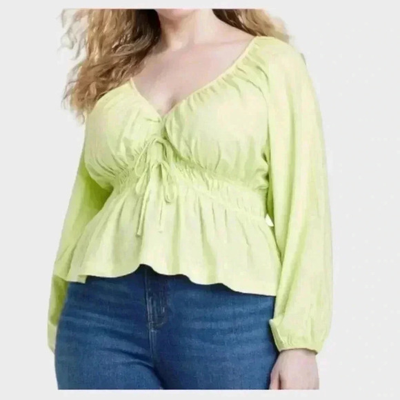 Universal Thread NWT Light Green Top Puff Long Sleeve Tie-Front Blouse - Picture 1 of 6
